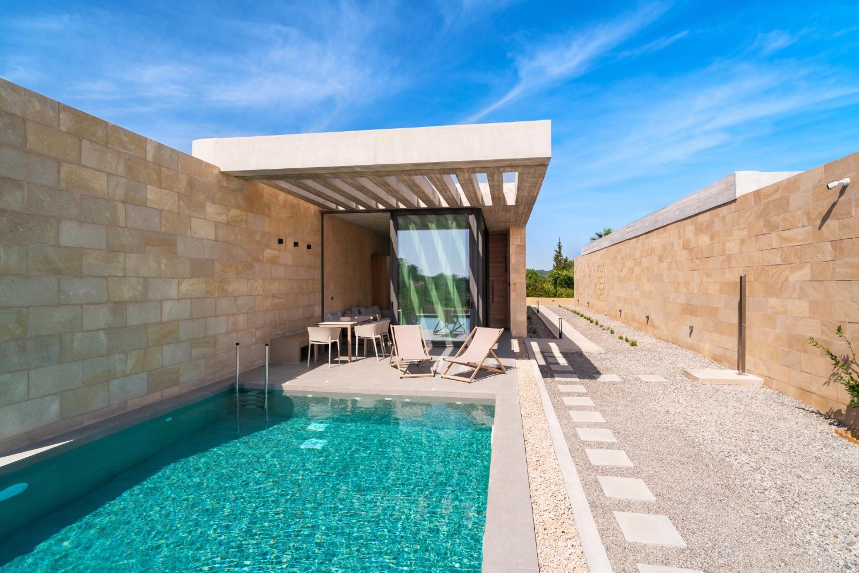 Linear Cabanon Kallithea Luxury Villas
