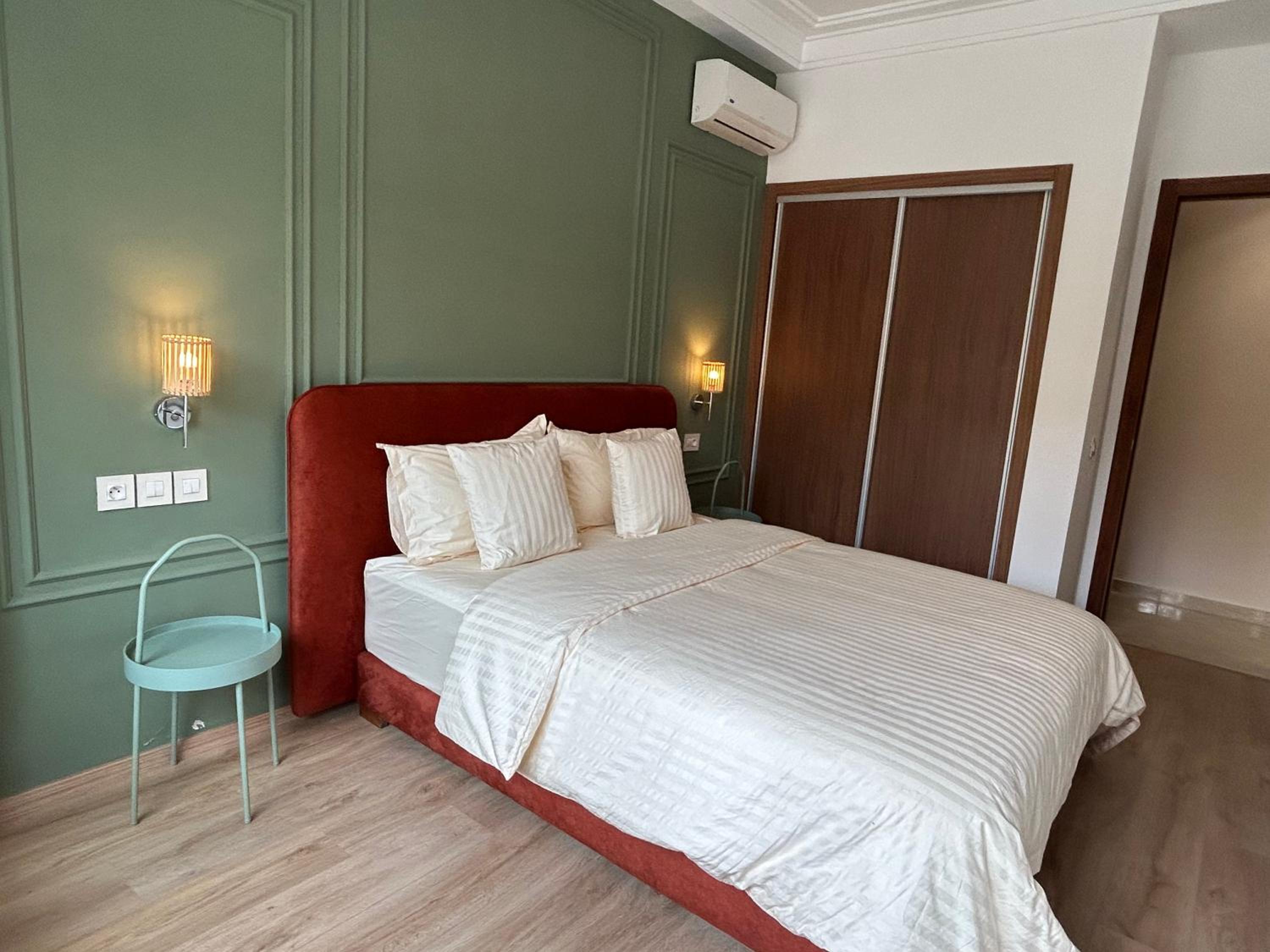 hotel room