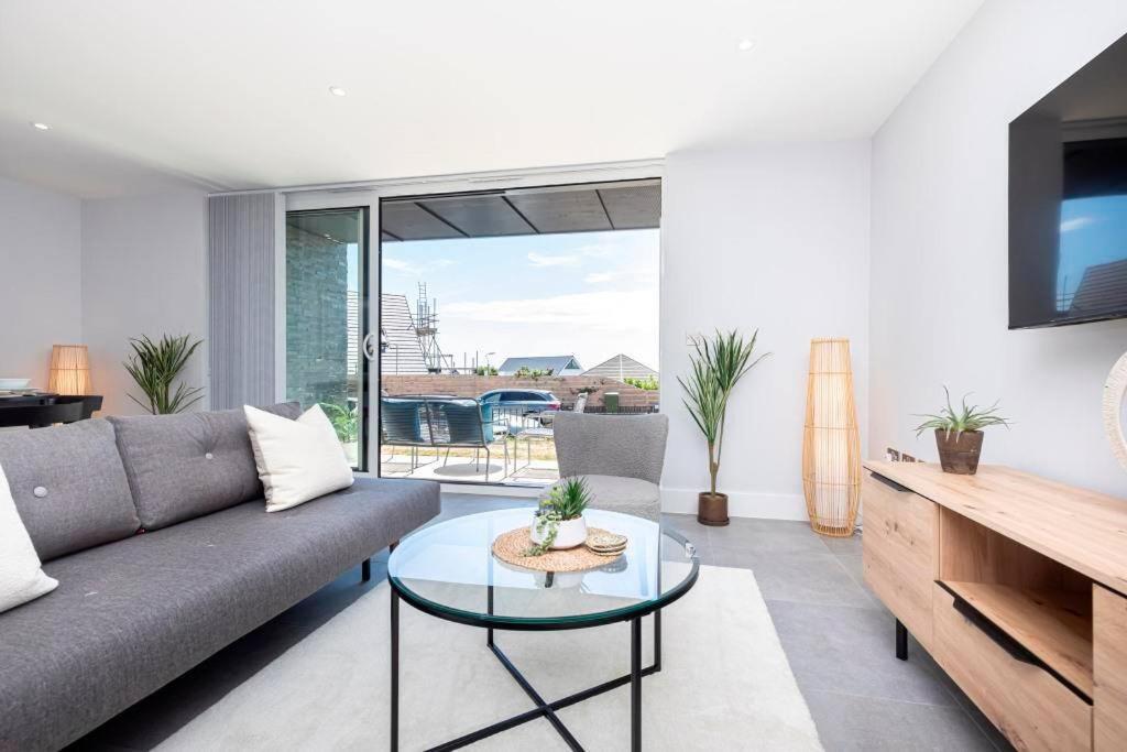 Meraki Luxe by Grandeur Property view 2