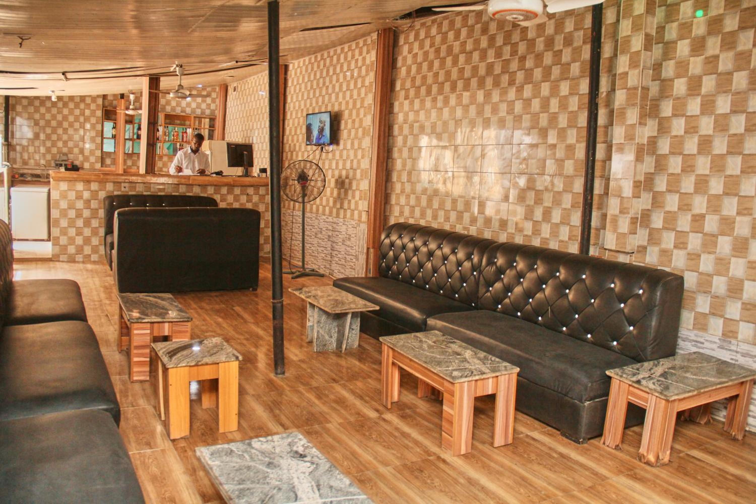 Photo 14