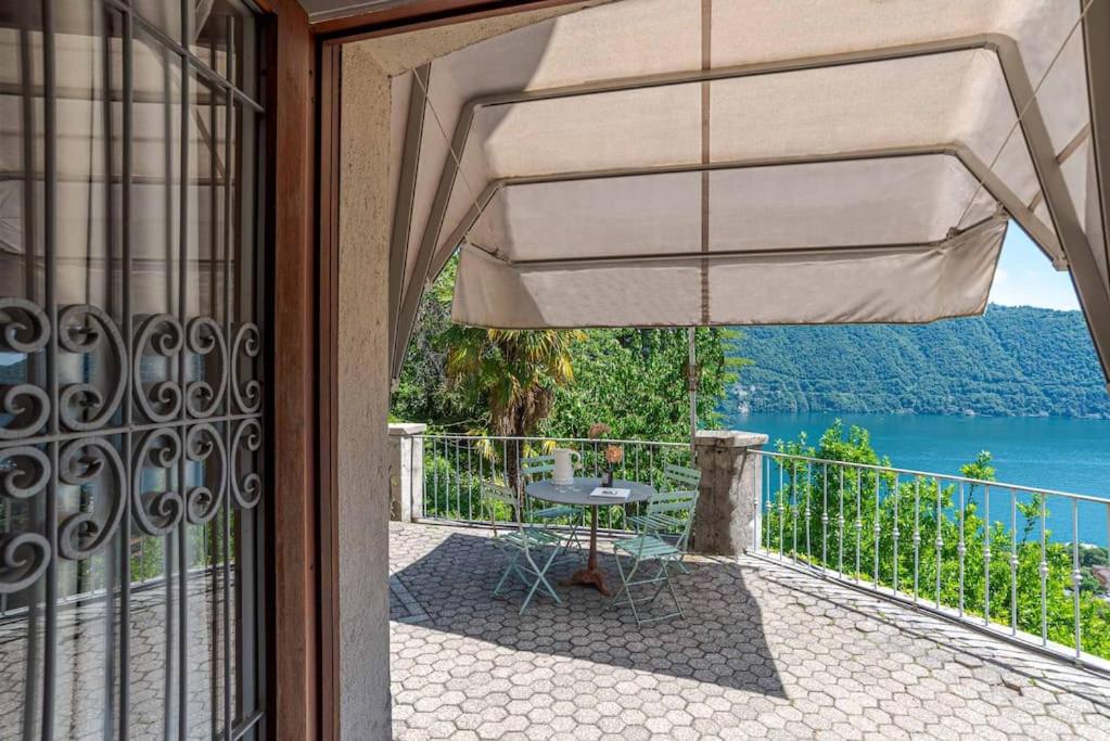 Suite in Villa Emilia- amazing lake view