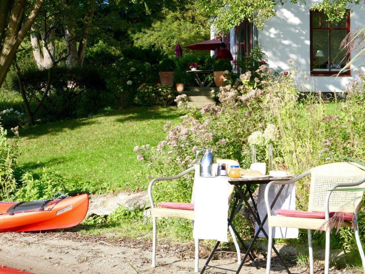 Ferienhaus-mit-direktem-Zugang-zum-Kellersee