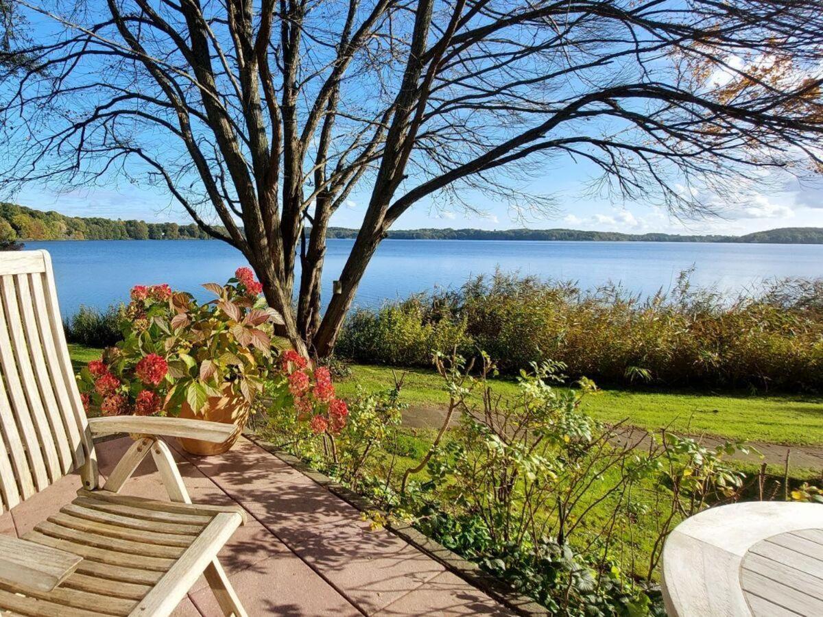 Ferienhaus-mit-direktem-Zugang-zum-Kellersee