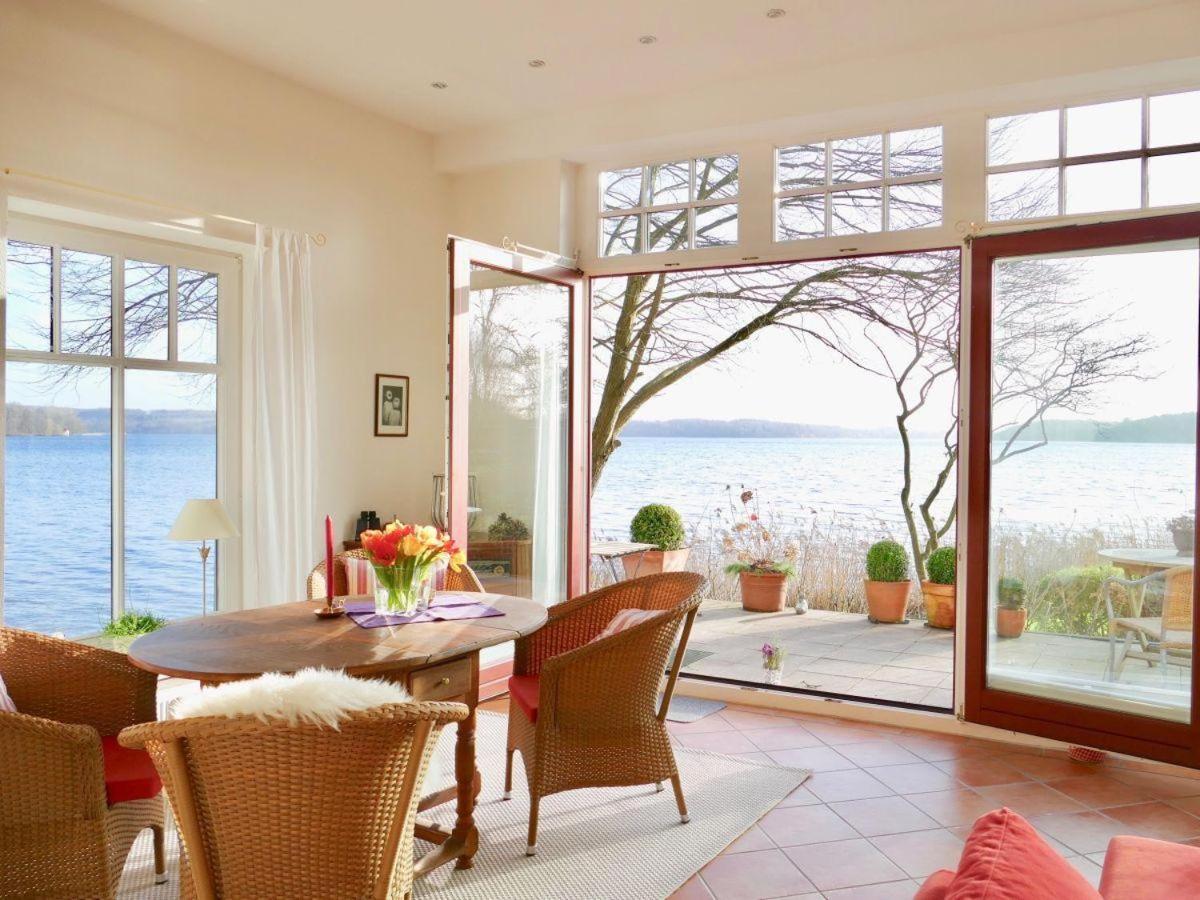 Ferienhaus-mit-direktem-Zugang-zum-Kellersee
