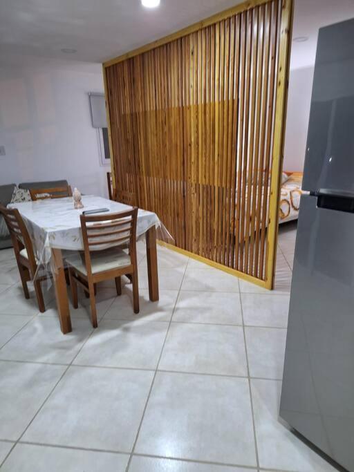 Departamento Centrico 2A - Valor en Dolares!!!