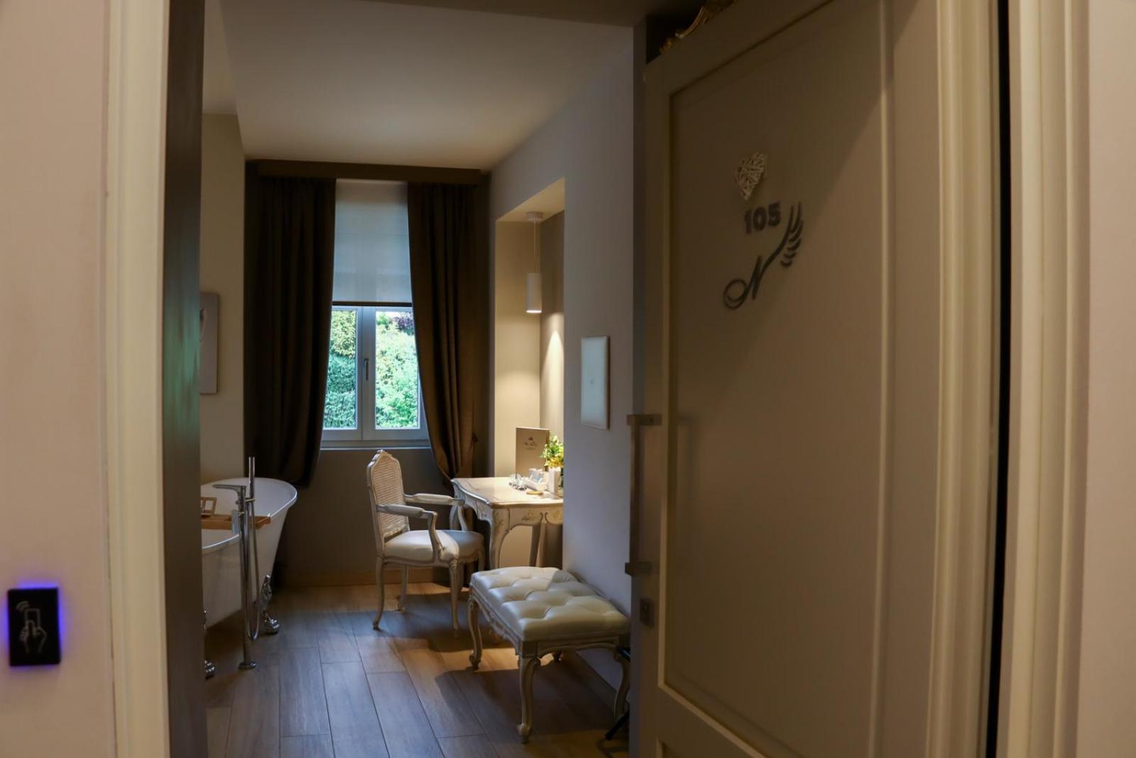 Photo 166