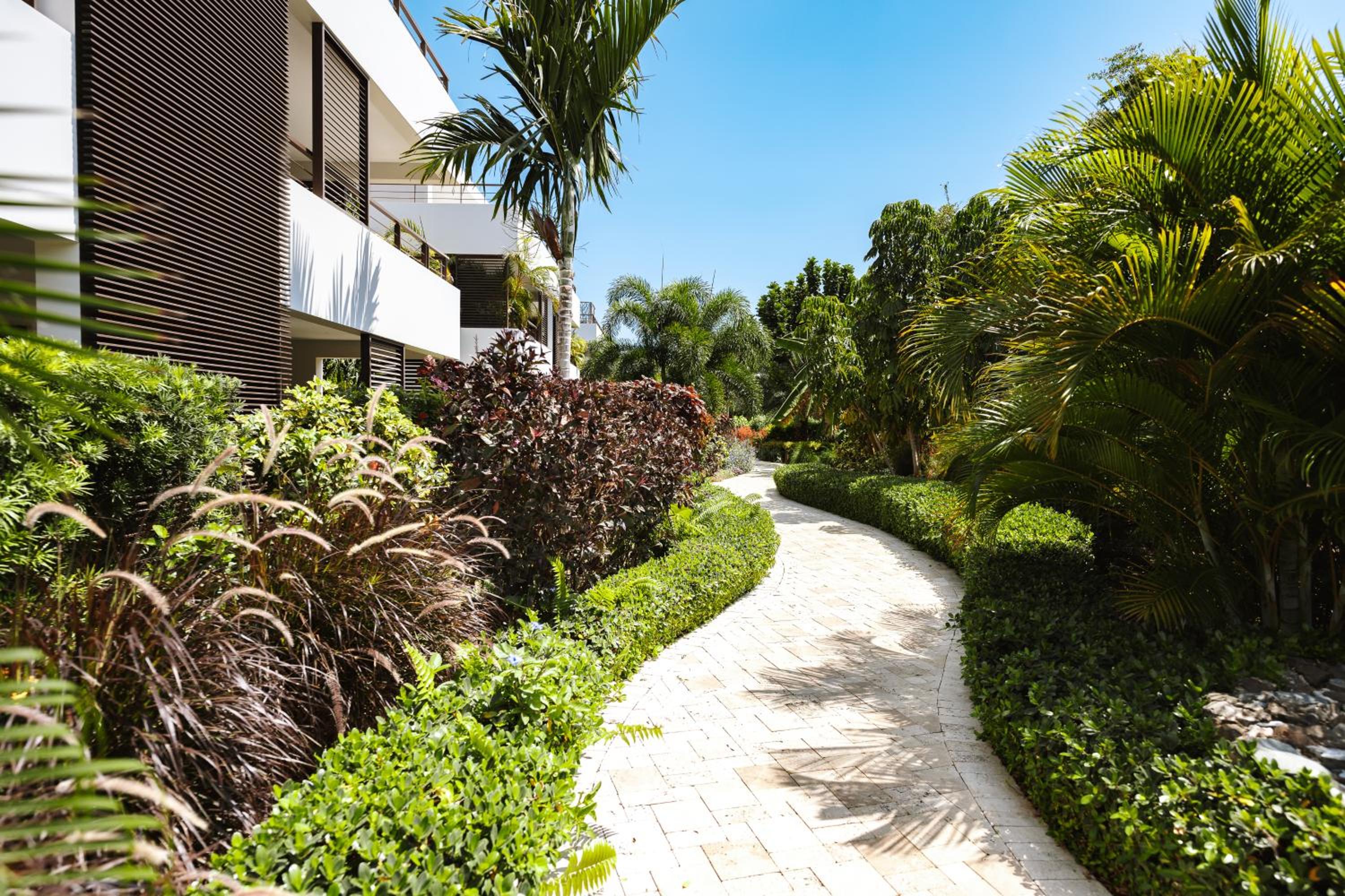 Jan Sofat LUX - 2 swimming pools - 2 bedroom Apartment Mariposa