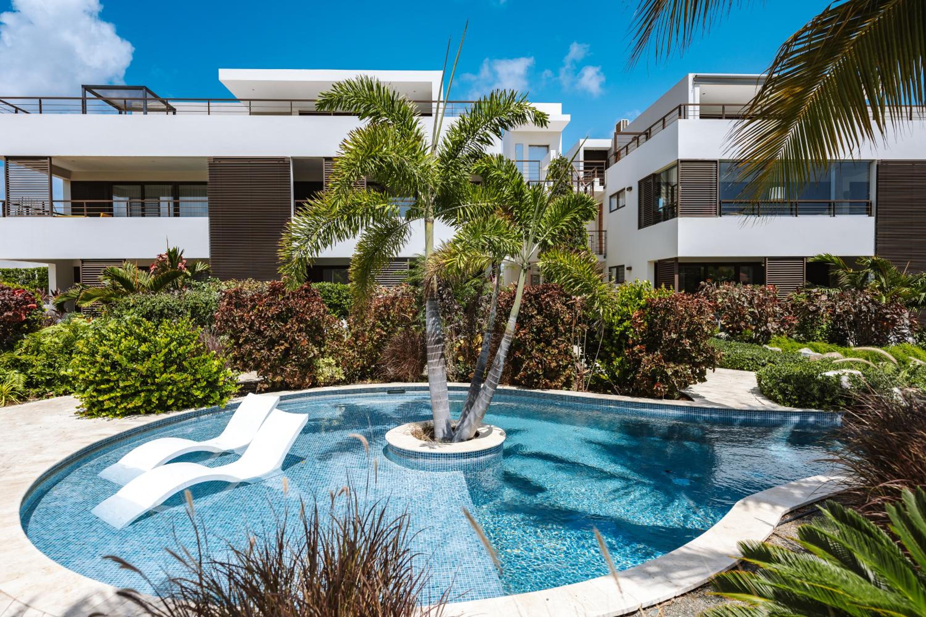 Jan Sofat LUX - 2 swimming pools - 2 bedroom Apartment Mariposa