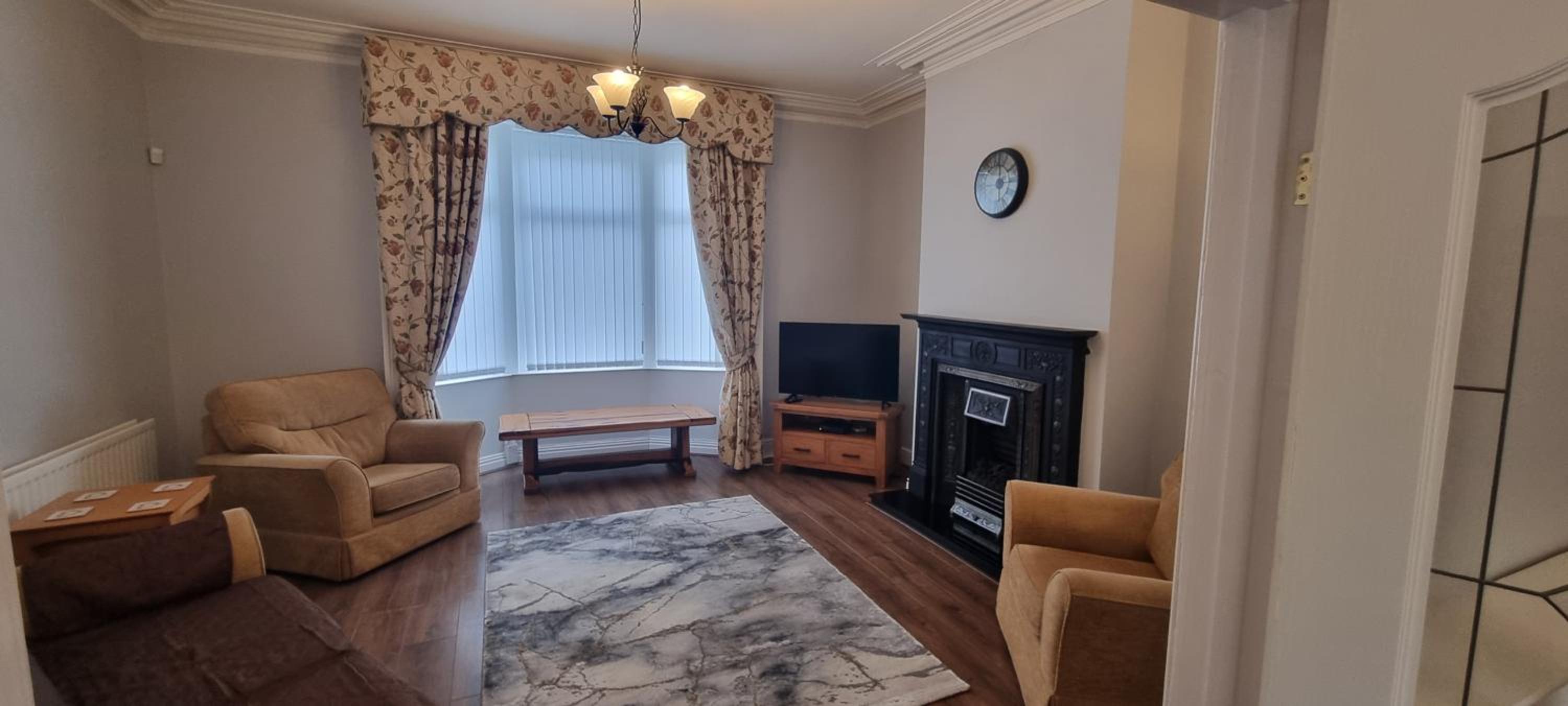 Headland - House - Sleeps5 - Pet Friendly - Garden view 3