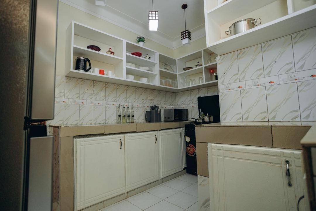 OREEKA COZY HOME