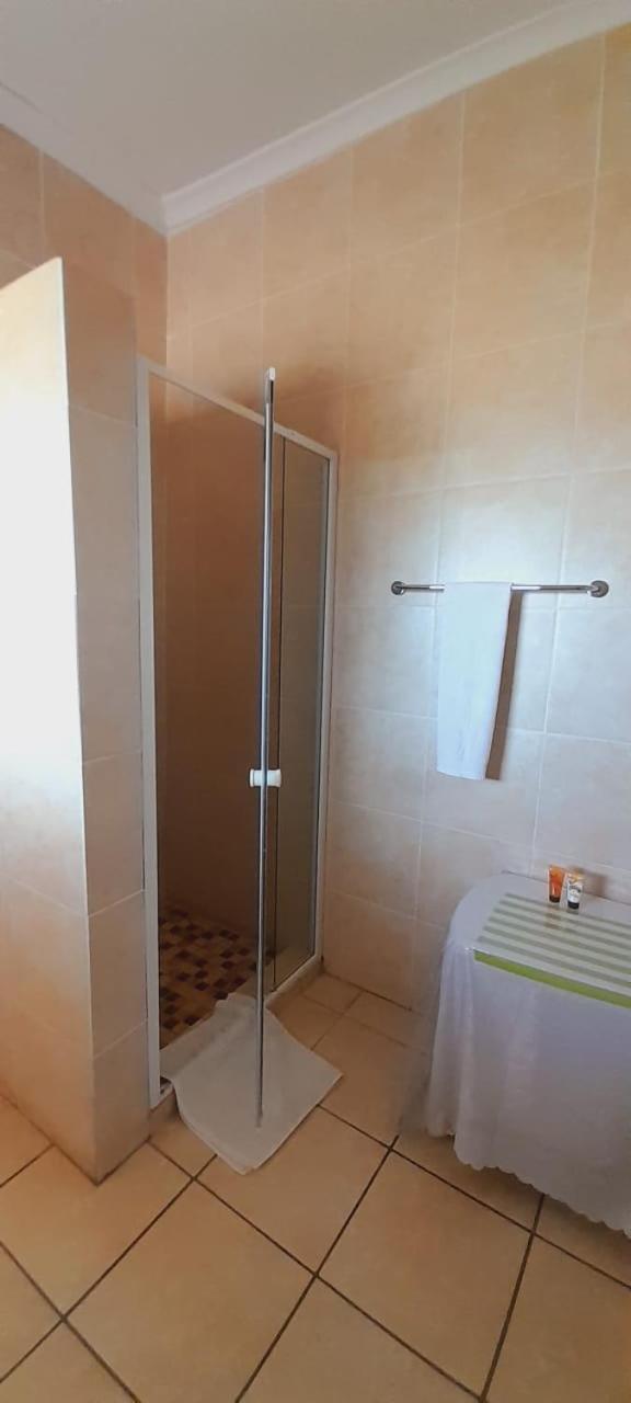 Marang Gardens Lodge