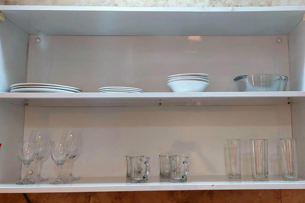 Moody & cozy 1br in city center