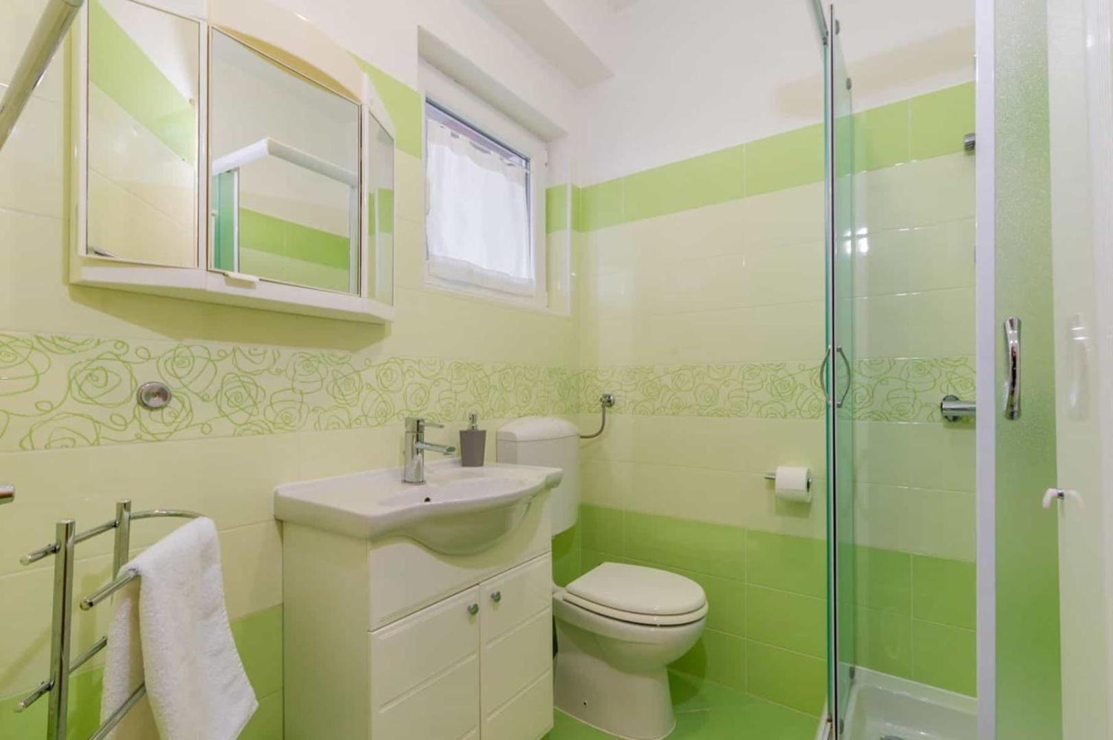 Apartment Romantik for max 4 people, kids friendly with playground and pool