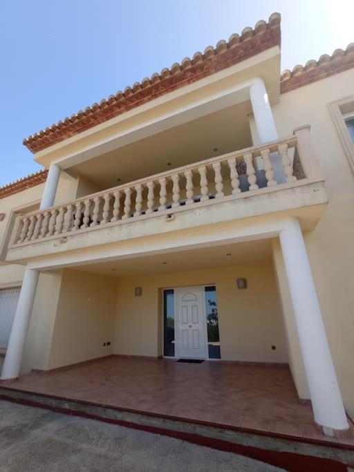 Villa Almunia
