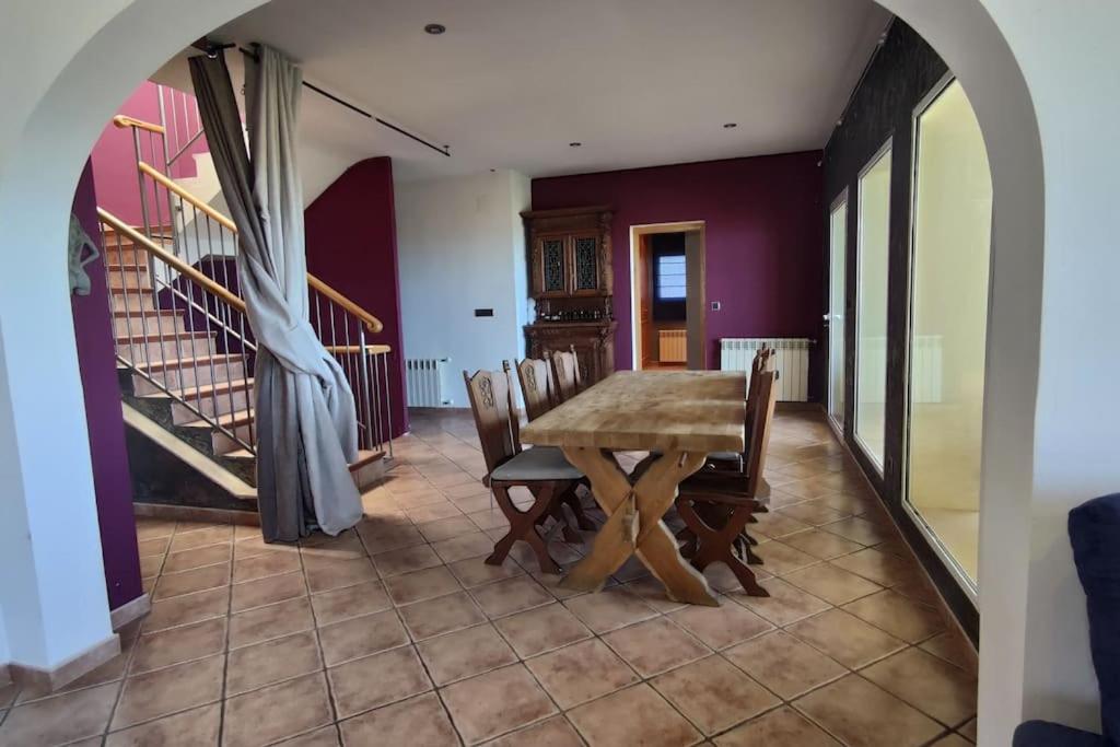 Villa Almunia