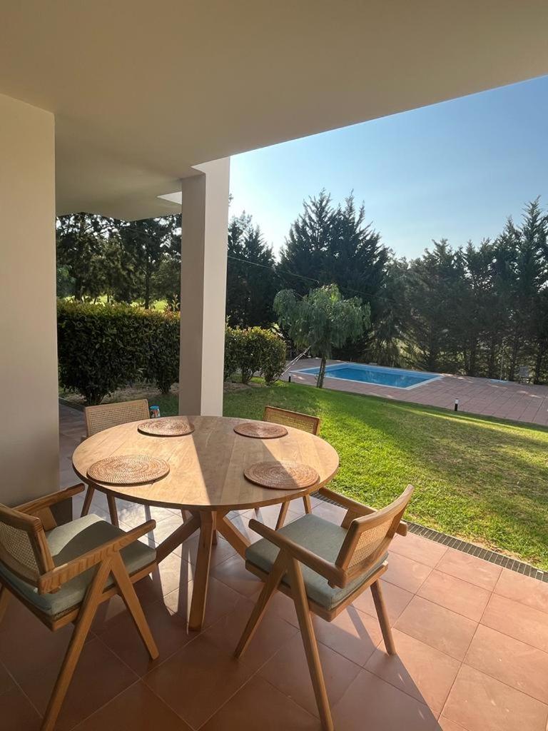 Villa Alvor piscina praia e golf