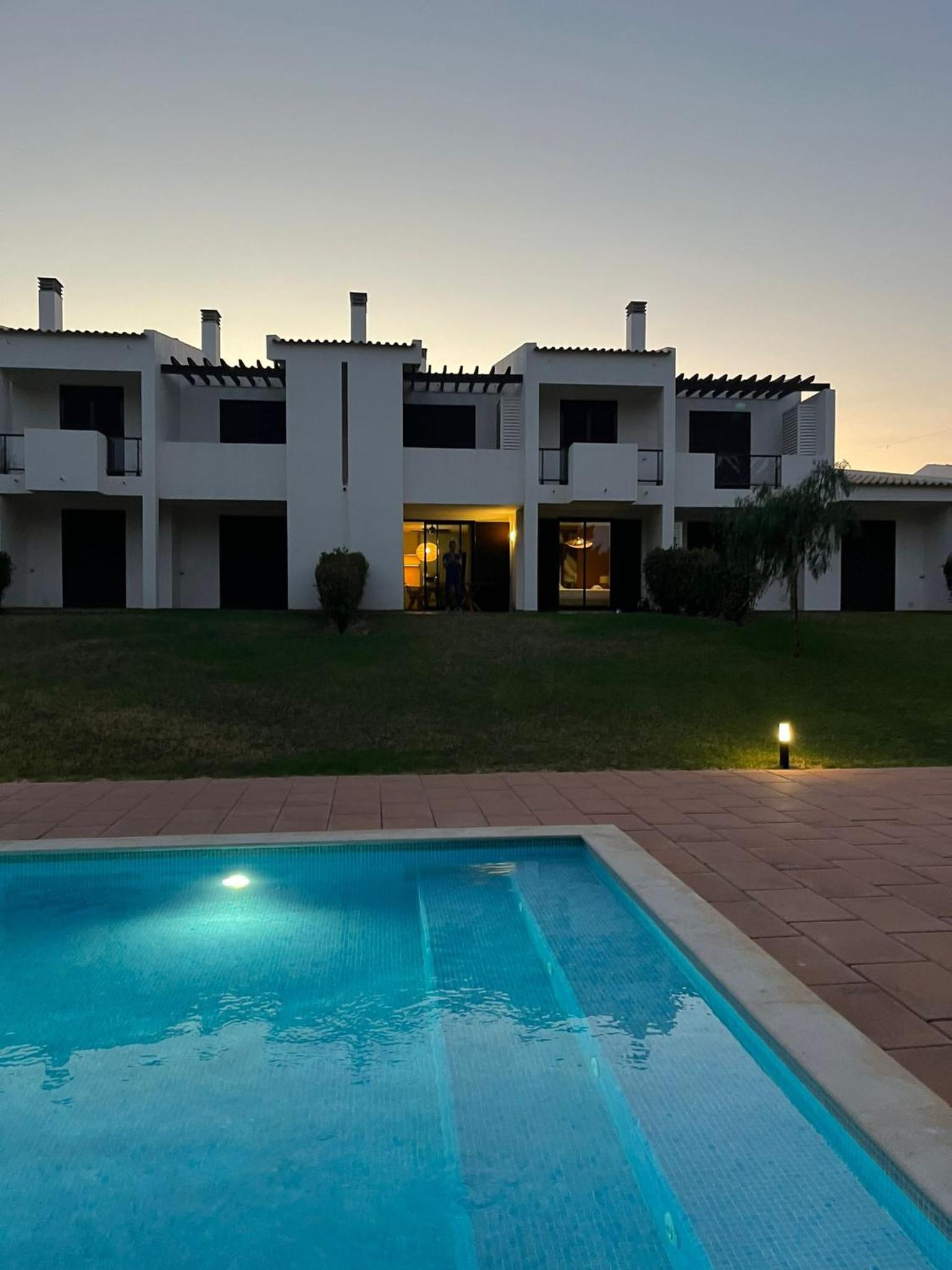 Villa Alvor piscina praia e golf