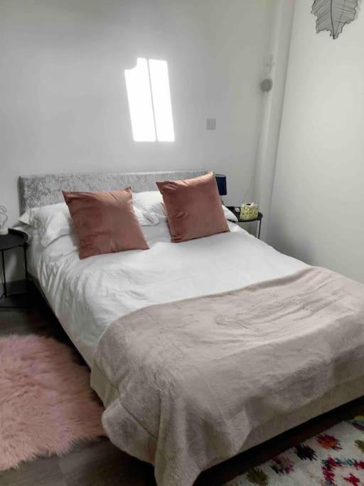 The Roscoe Boutique Apartment