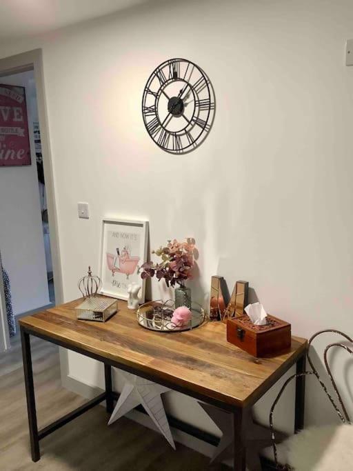 The Roscoe Boutique Apartment
