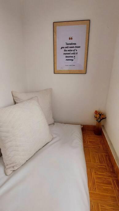 Pet friendly T1 sossegado c/ pátio espaçoso