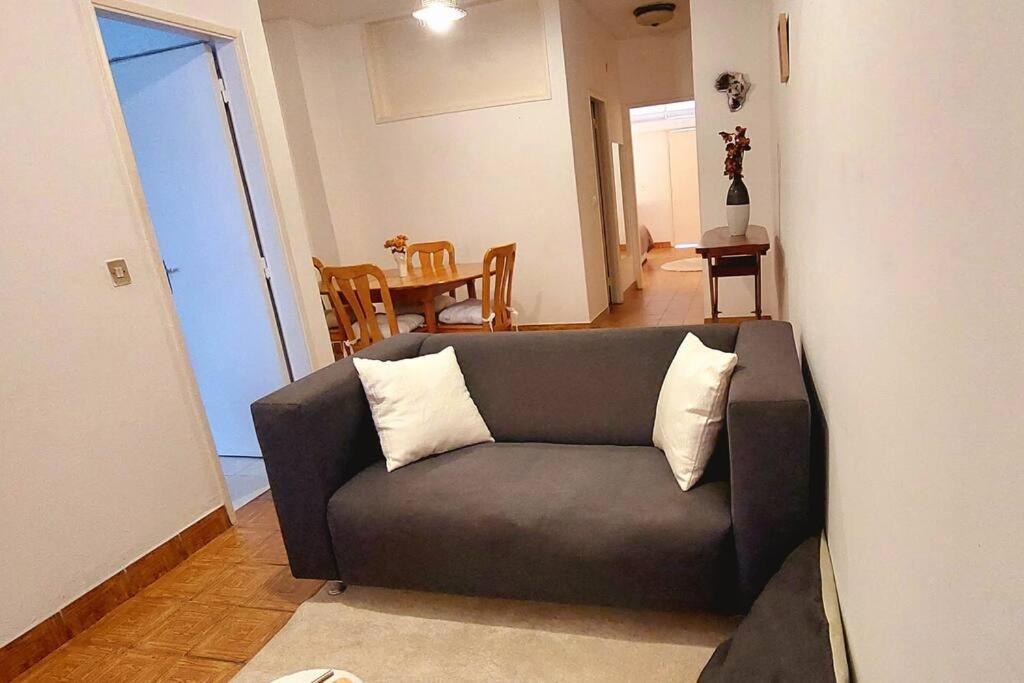 Pet friendly T1 sossegado c/ pátio espaçoso