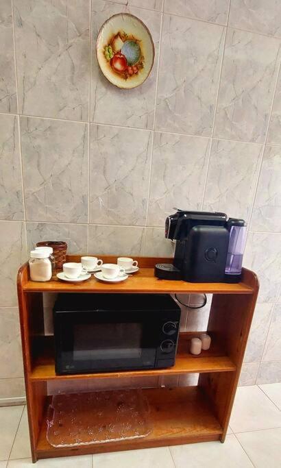 Pet friendly T1 sossegado c/ pátio espaçoso