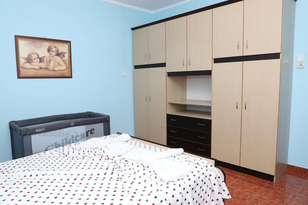 Toni Apartment Berat