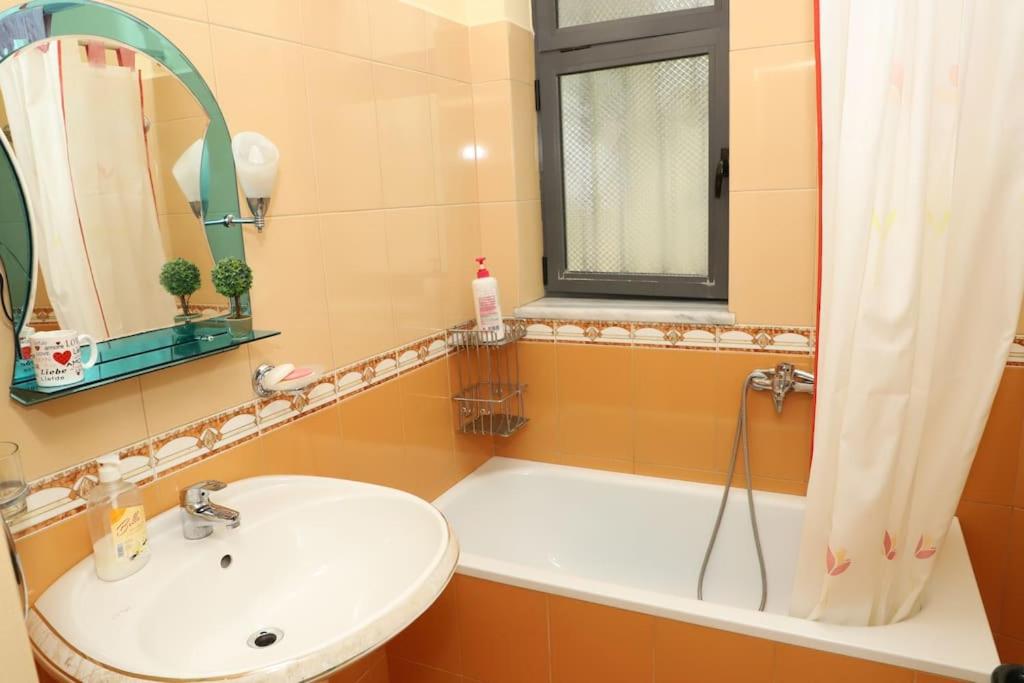 Toni Apartment Berat