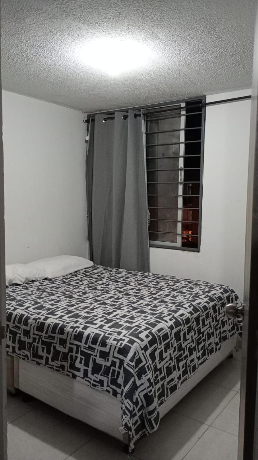 MINIMO 3 NOCHES DE ESTANCIA - APARTAMENTO 4 PERSONAS - 1 AIRE ACONDICIONADO