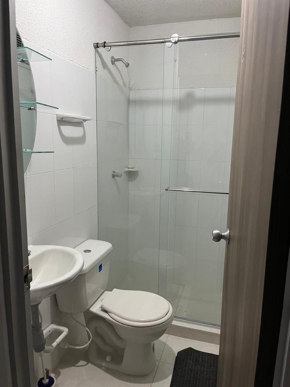 MINIMO 3 NOCHES DE ESTANCIA - APARTAMENTO 4 PERSONAS - 1 AIRE ACONDICIONADO