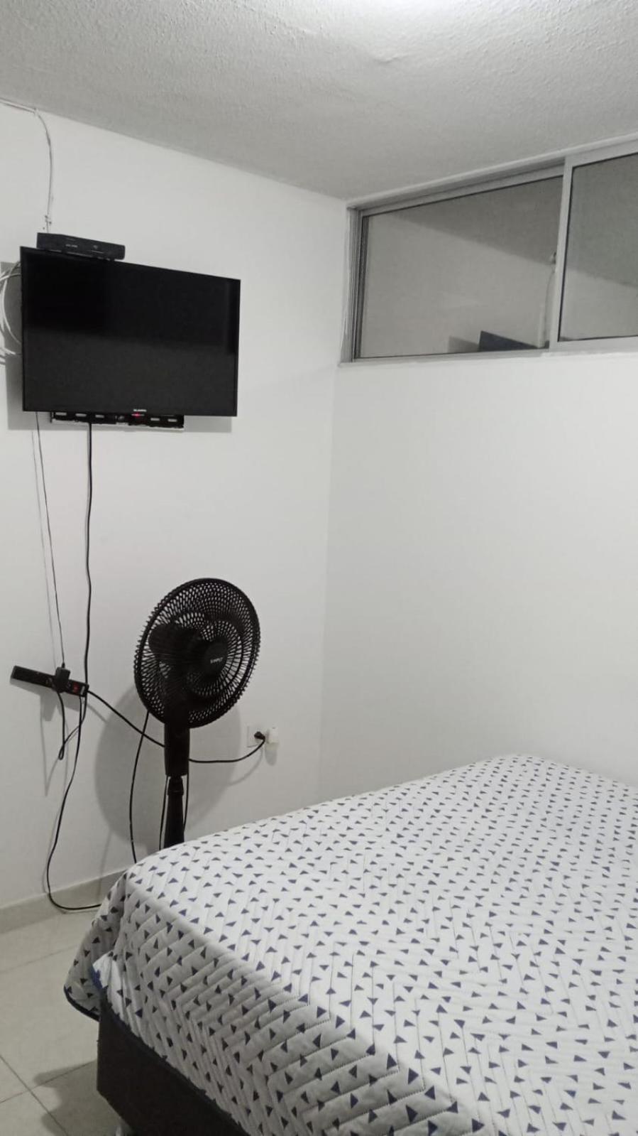 MINIMO 3 NOCHES DE ESTANCIA - APARTAMENTO 4 PERSONAS - 1 AIRE ACONDICIONADO
