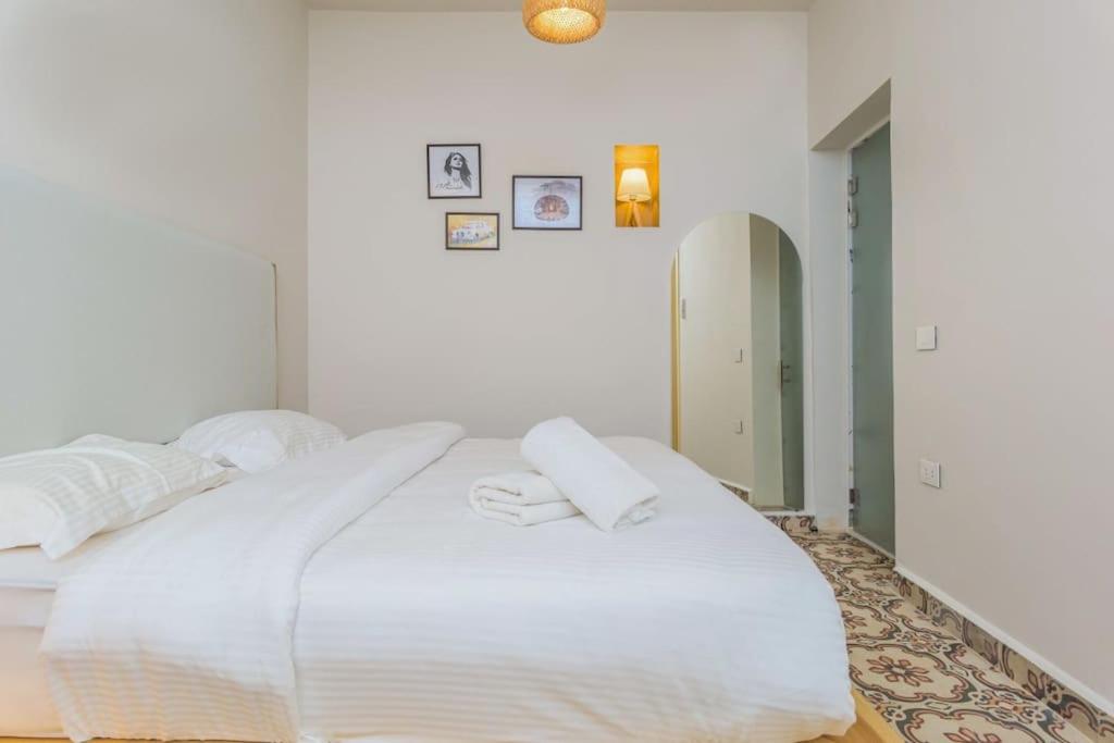 Standalone 1-BR Apt with Terrace in Ashrafieh