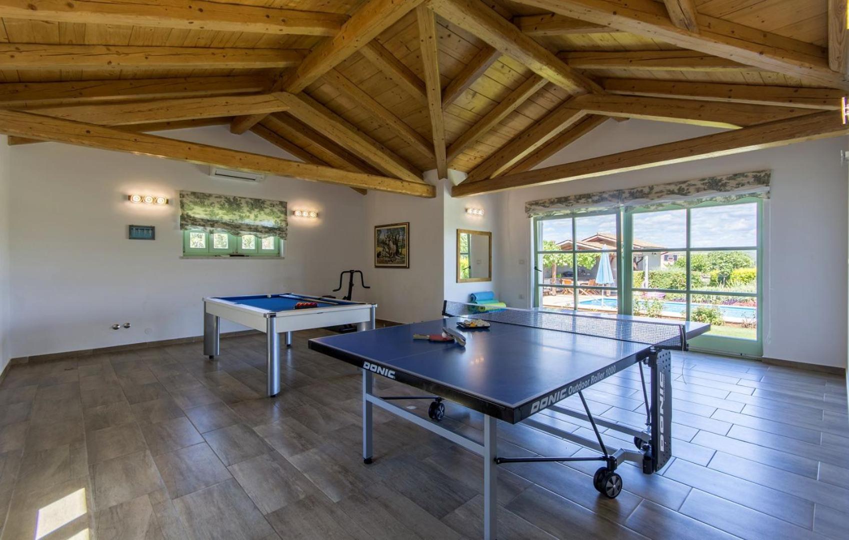 Beautiful Villa Judita with pool in Tar