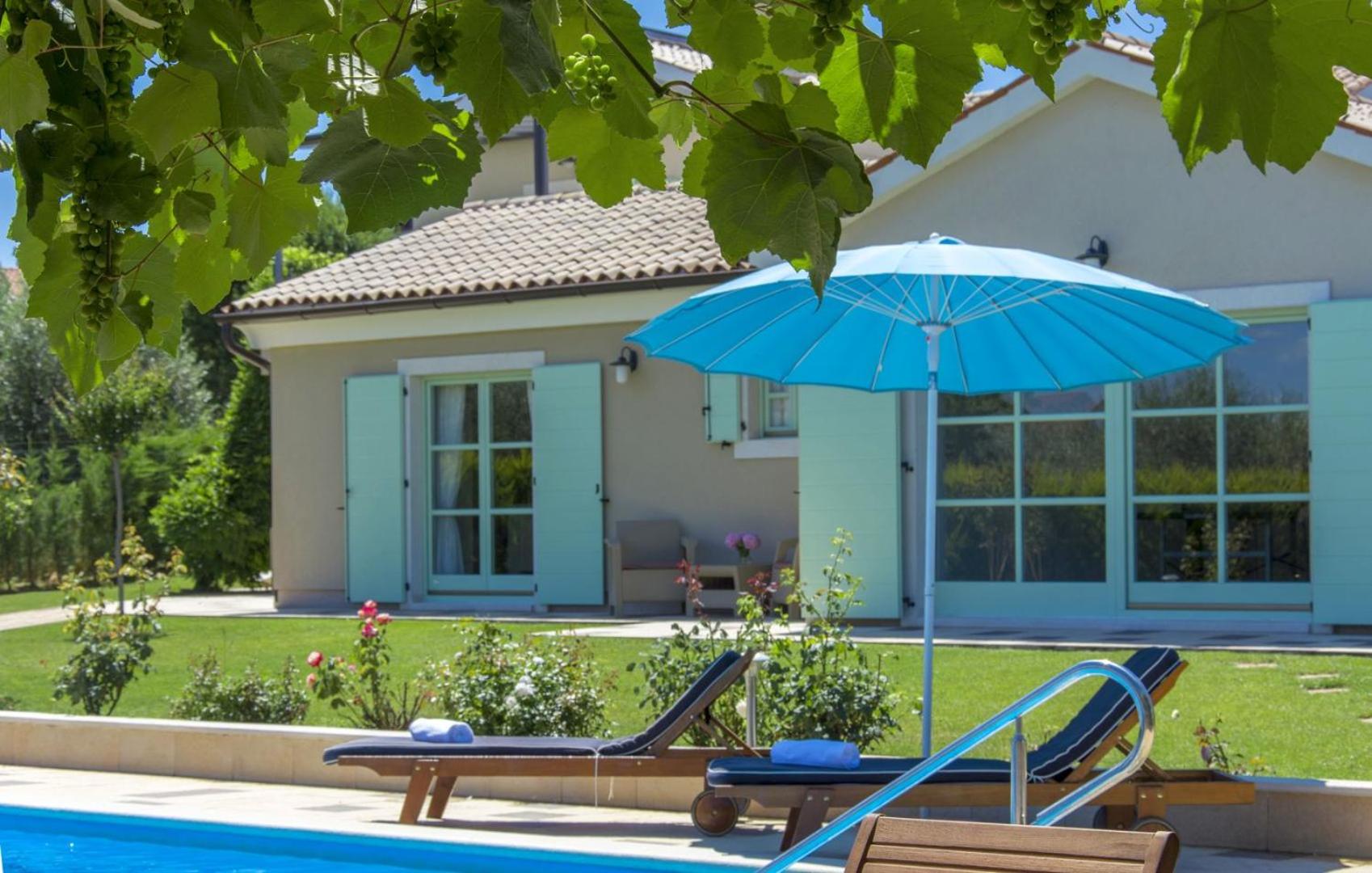 Beautiful Villa Judita with pool in Tar