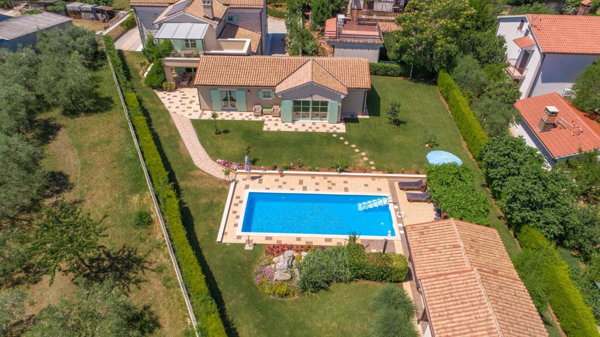 Beautiful Villa Judita with pool in Tar