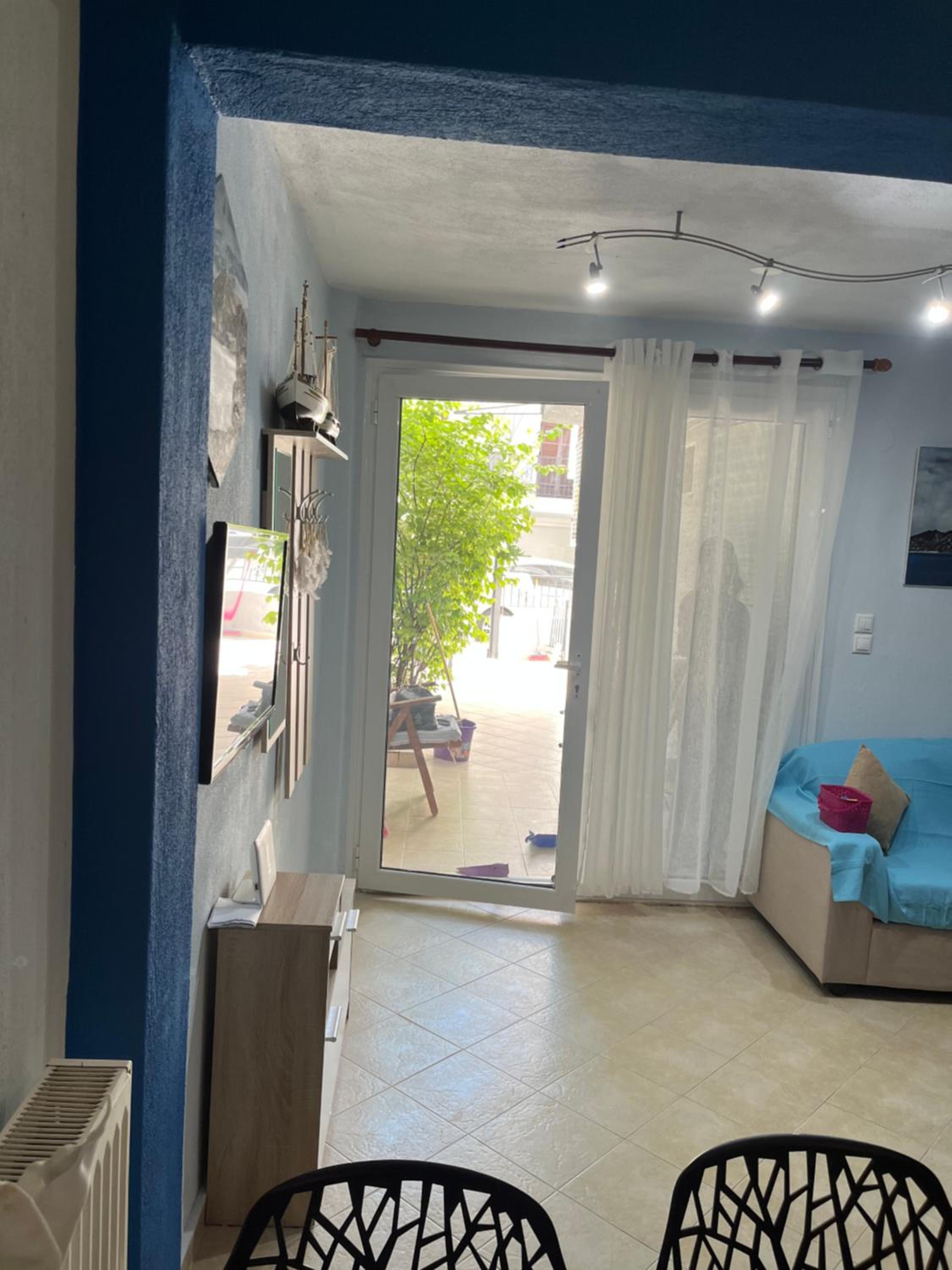 Andres house