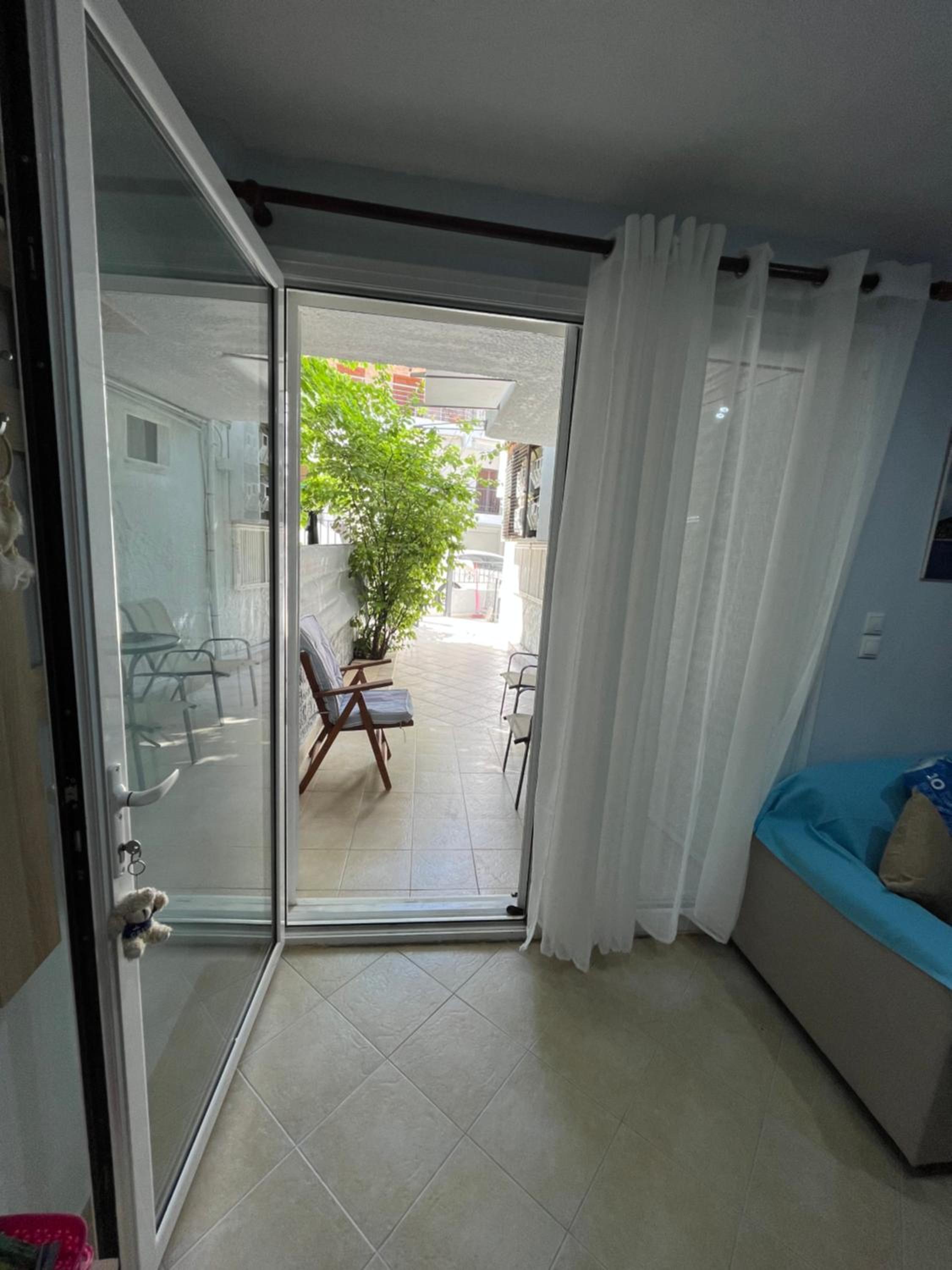 Andres house