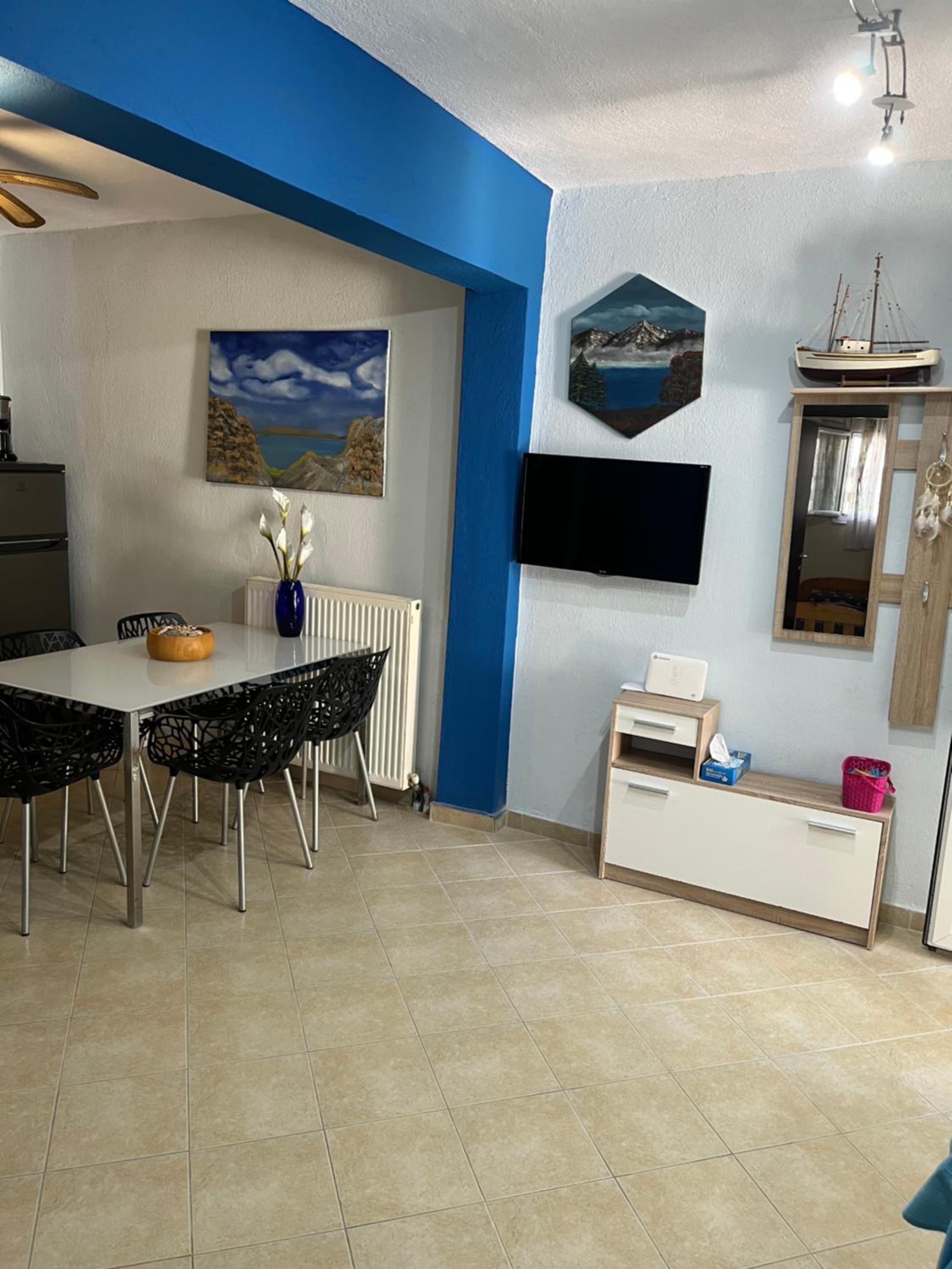 Andres house