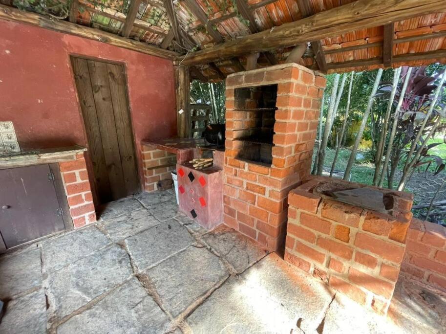 Casa amarela