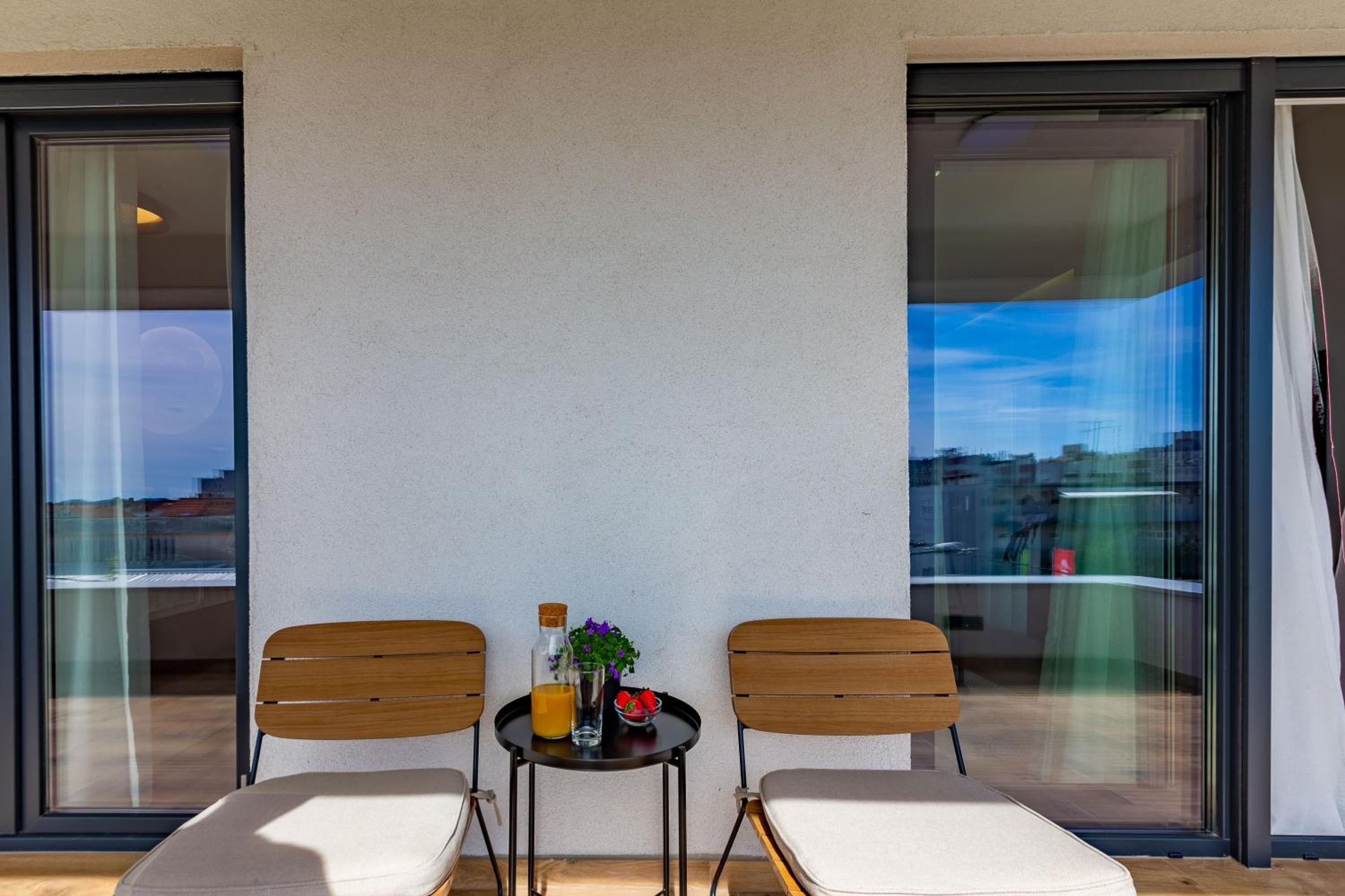 balance & terrace