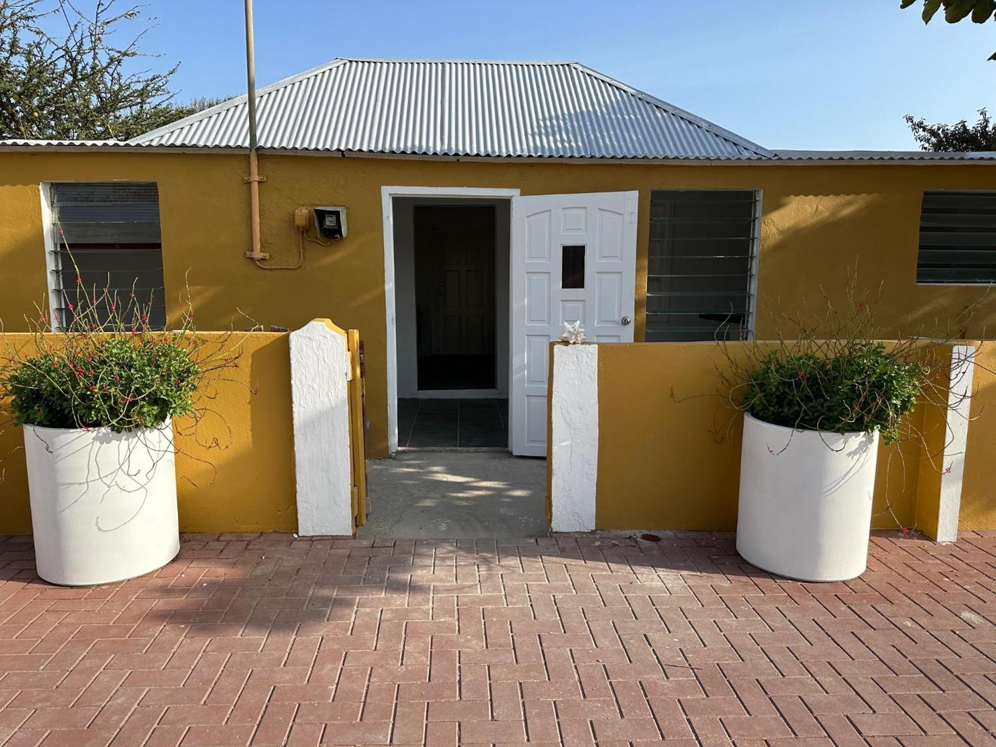 Casita de Rincon 1