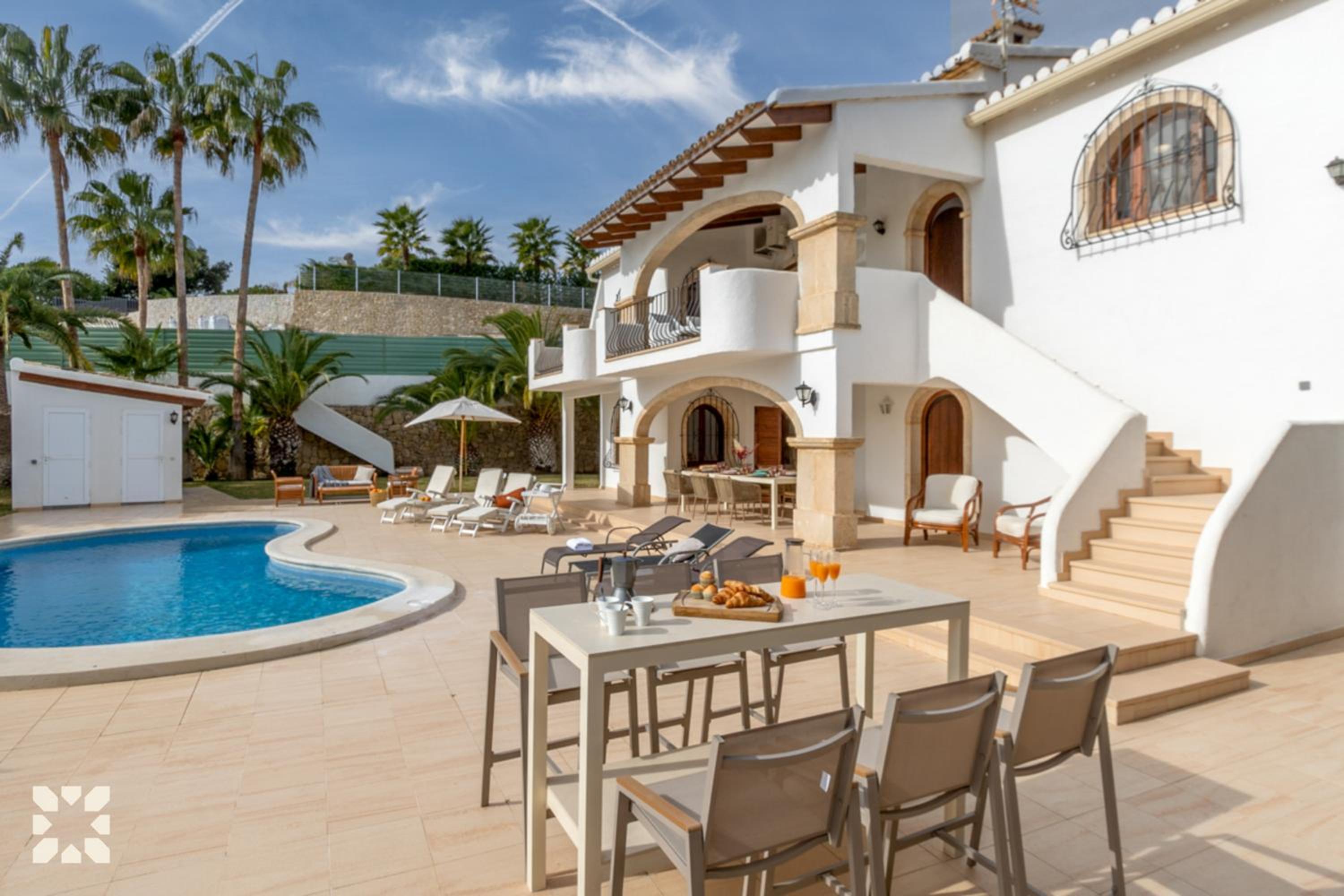 Villa Tabarca by Abahana Villas