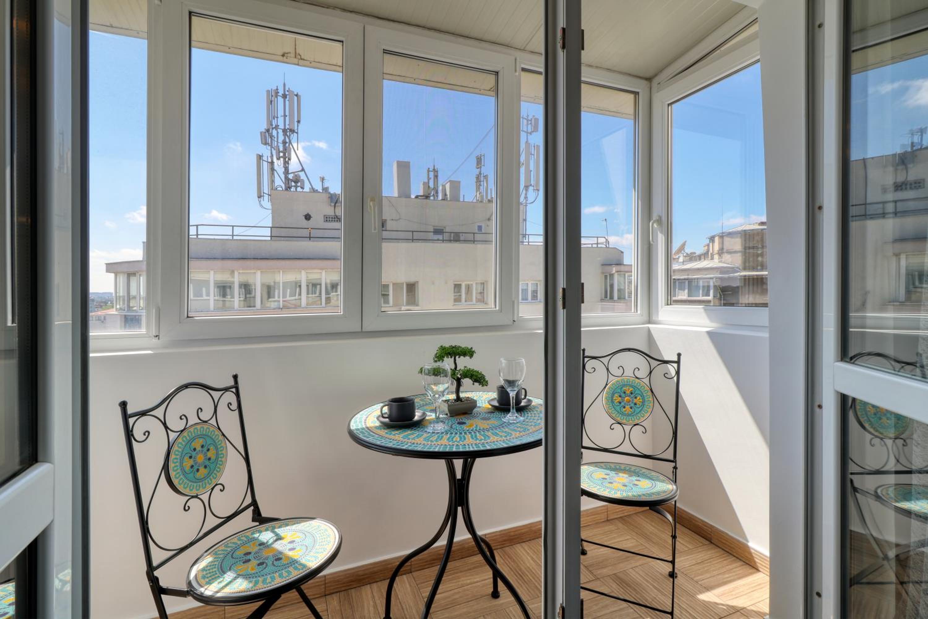 RDI Elegance Apartment Downtown