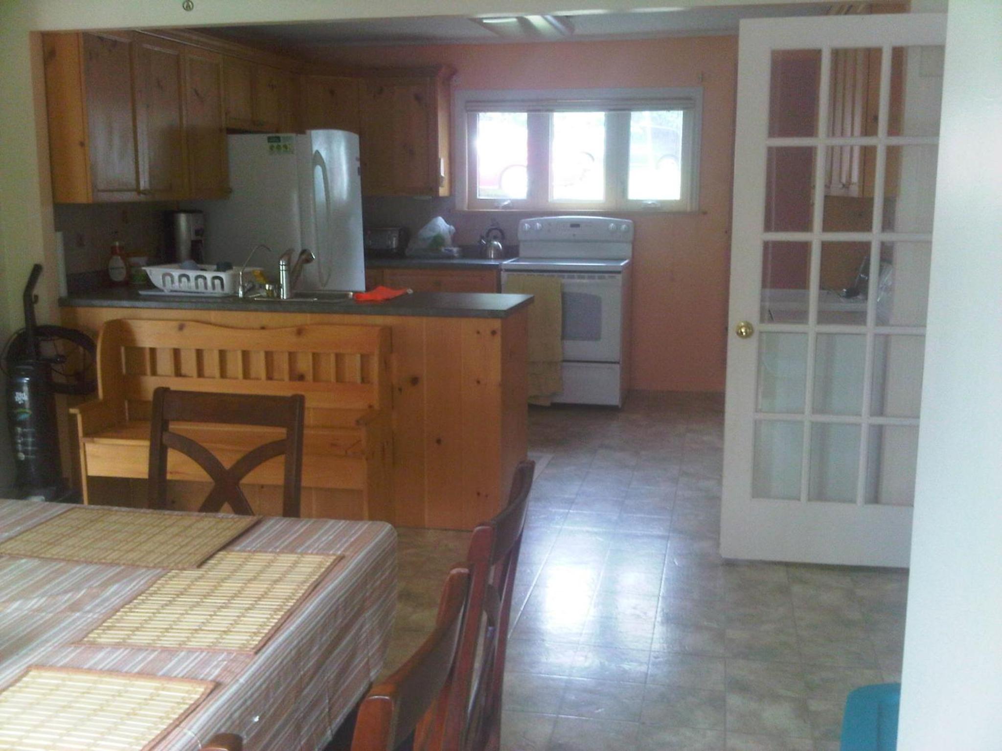 BALSAM LAKE 4 BED ROOM COTTAGE
