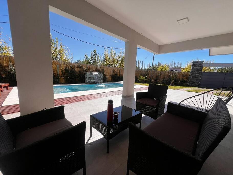 Exclusiva casa de primer nivel de dos habitaciones