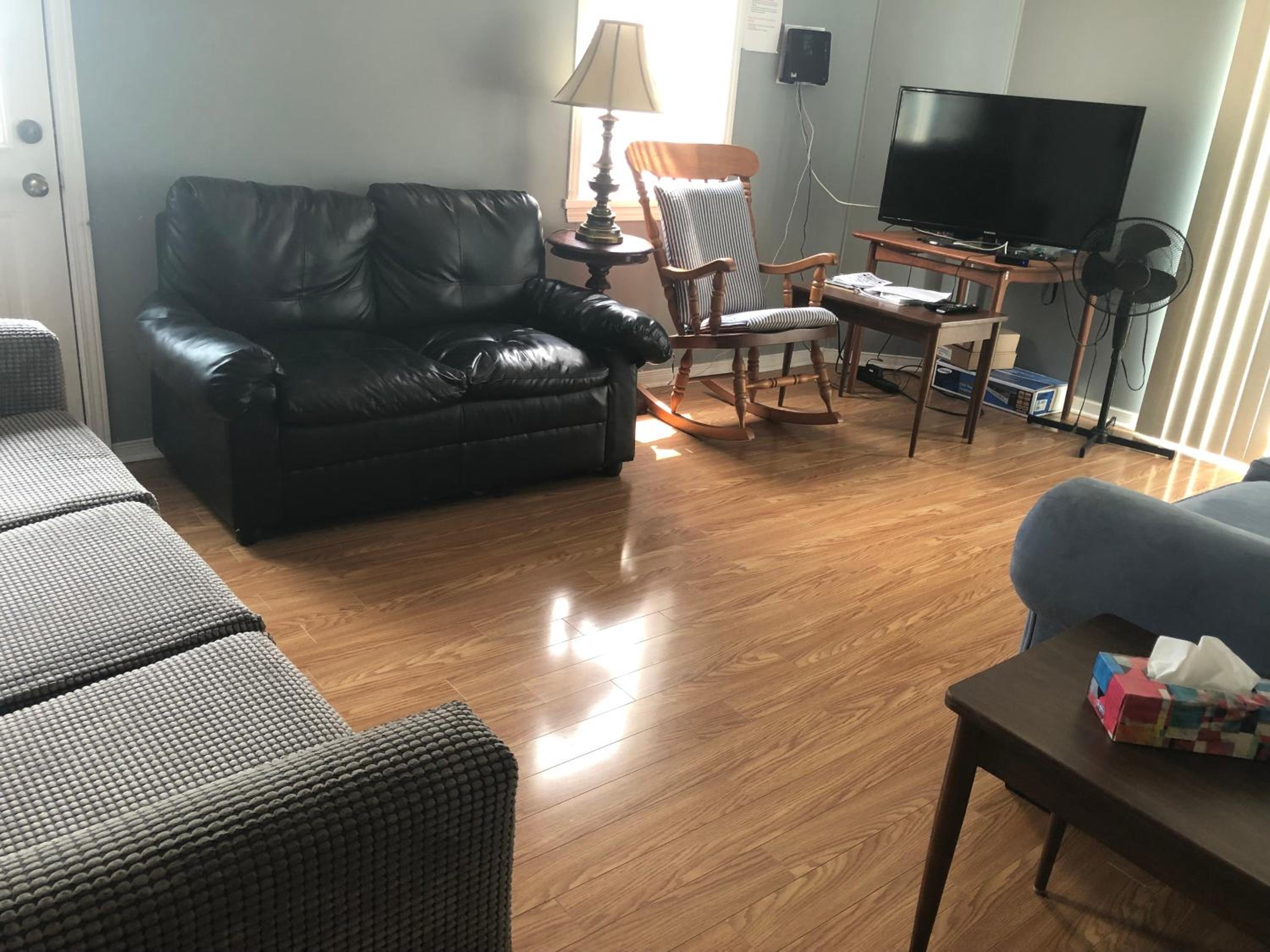 BALSAM LAKE 4 BED ROOM COTTAGE