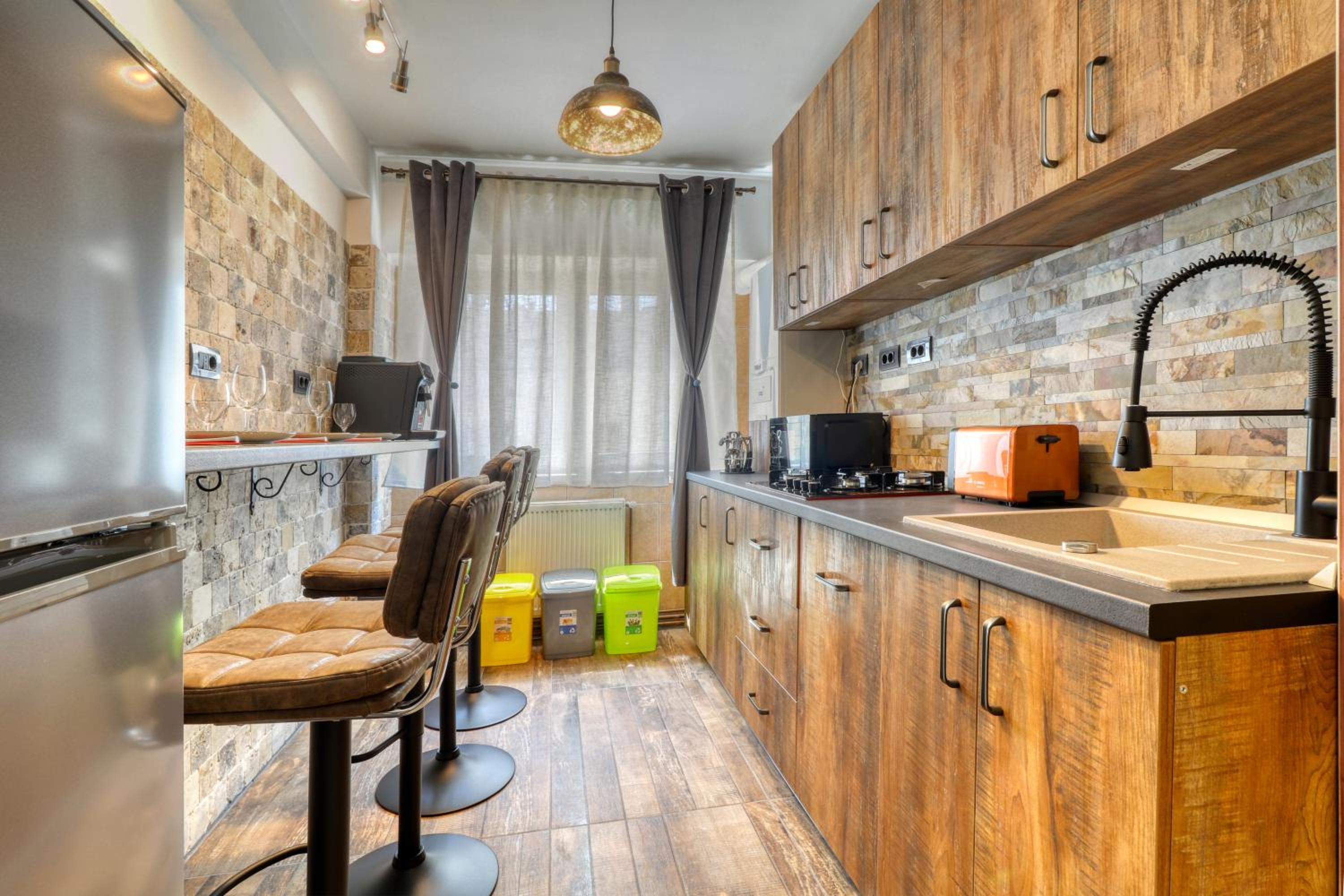 RDI Elegance Apartment Downtown