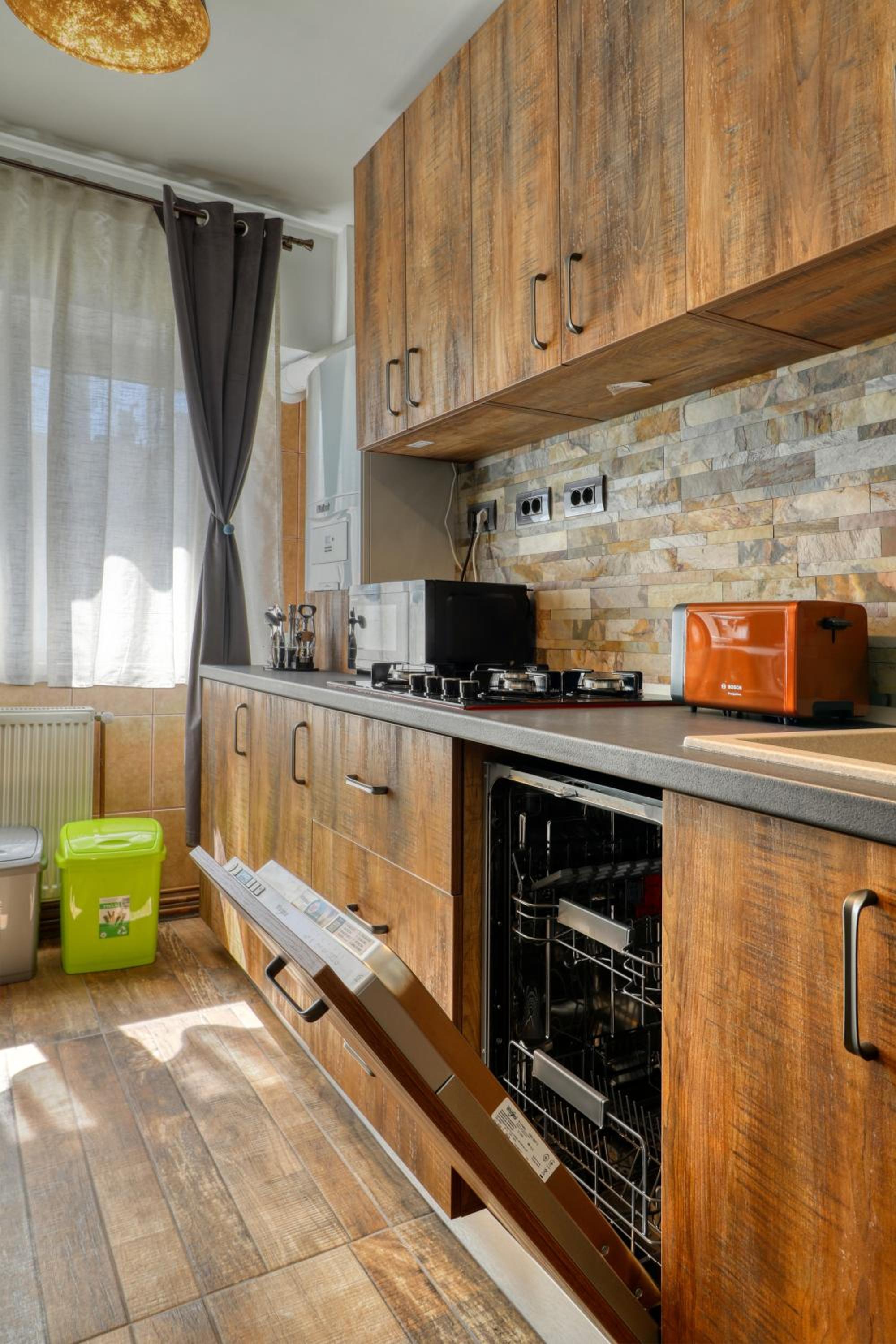 RDI Elegance Apartment Downtown