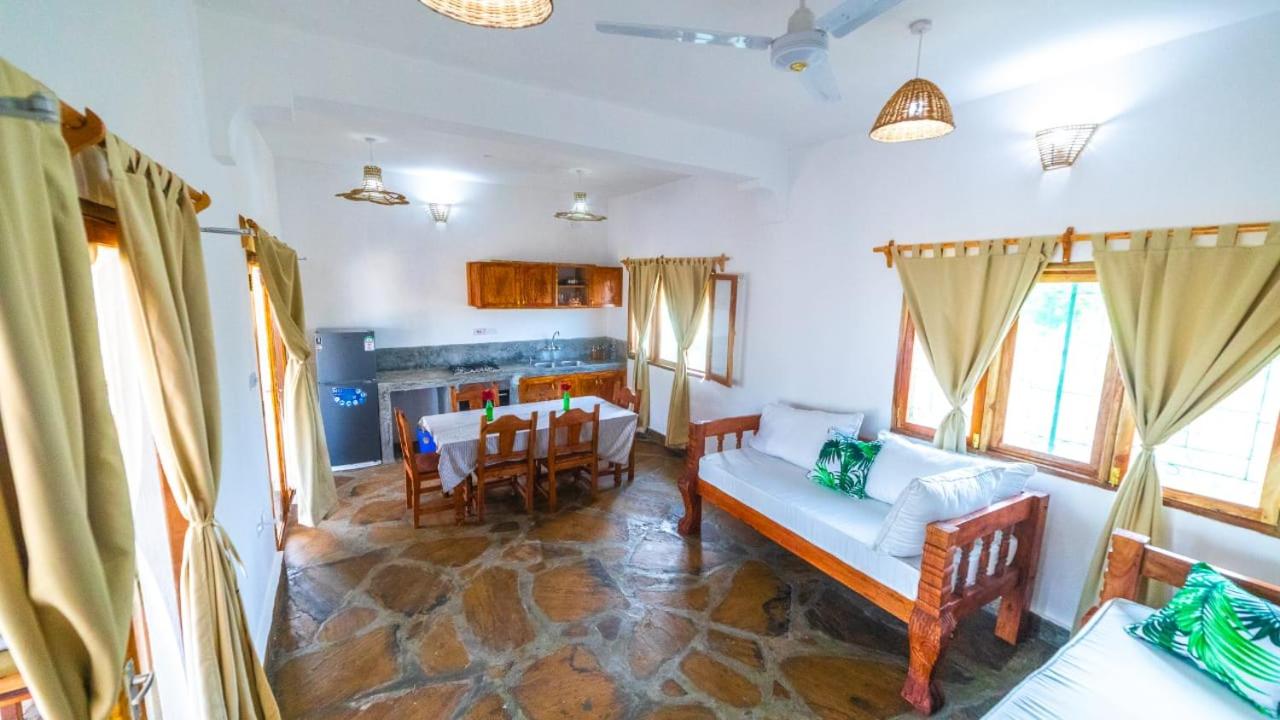 Villa Clarida view 4