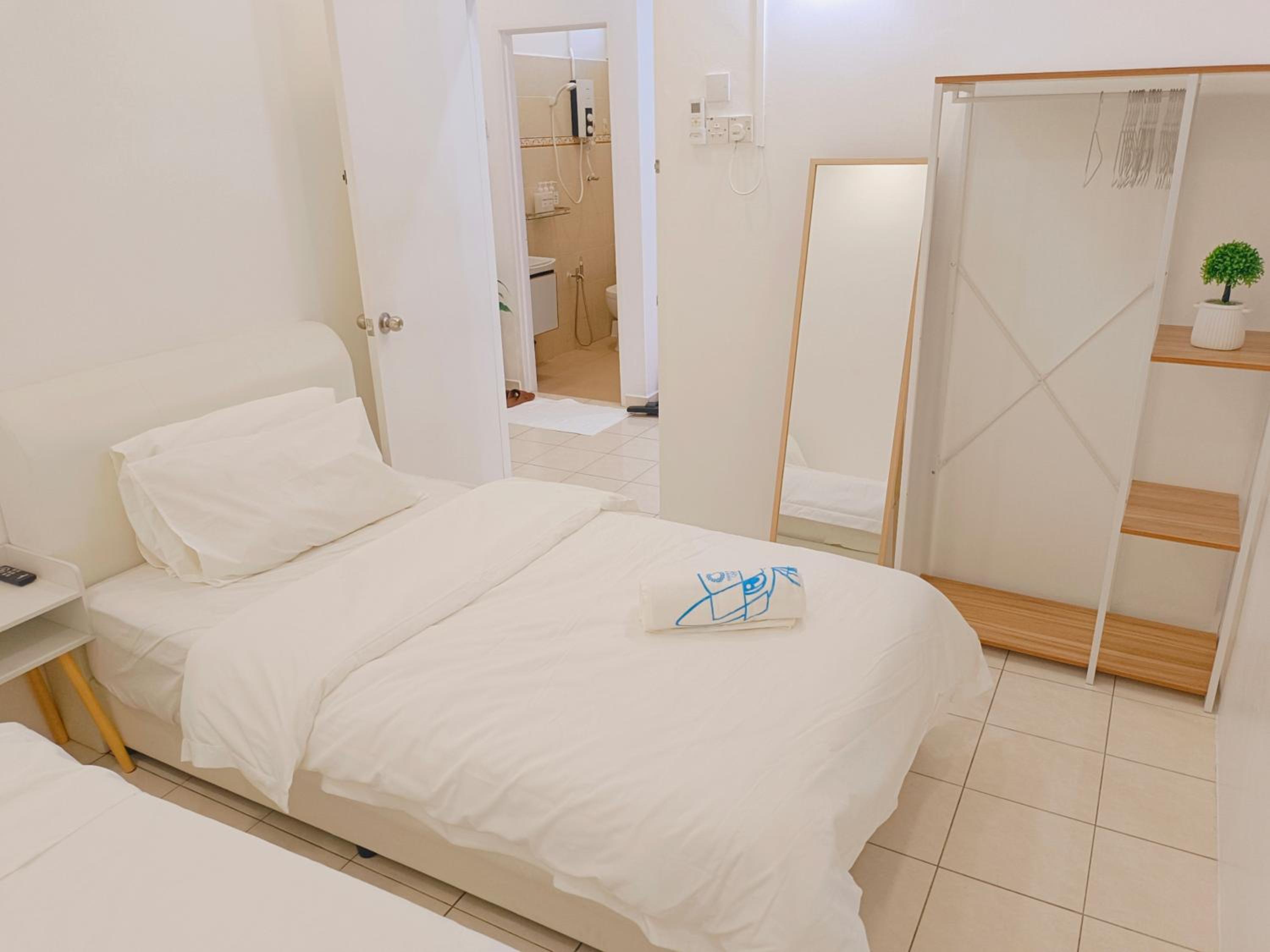 Riverfront City, Up to 8 Pax, 3 Bedrooms, 2 Bathrooms, 2 Car Park by Star Home photo 8